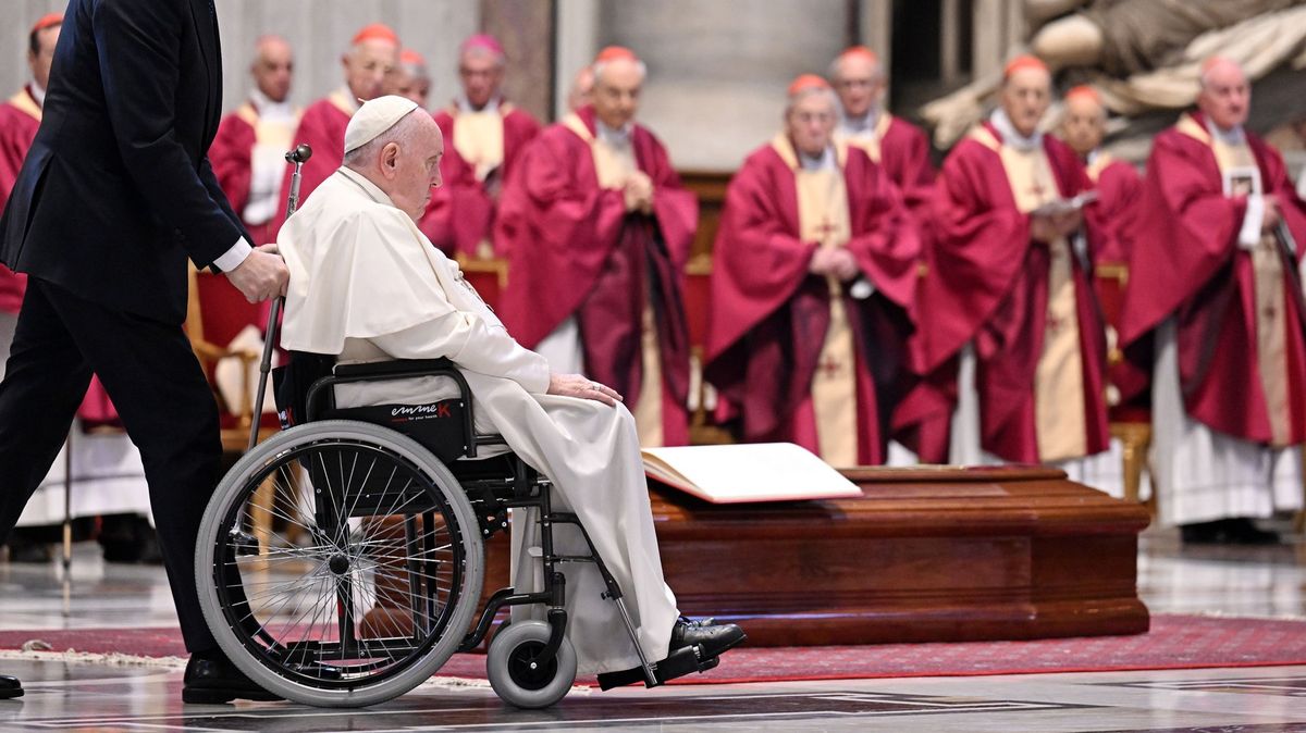 Kardinálové budou od teď ve Vatikánu platit za nájem, rozhodl papež